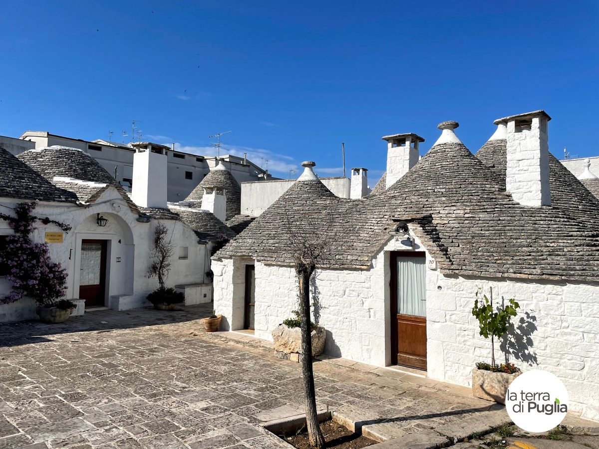 Eine Trulli-Straße in Alberobello