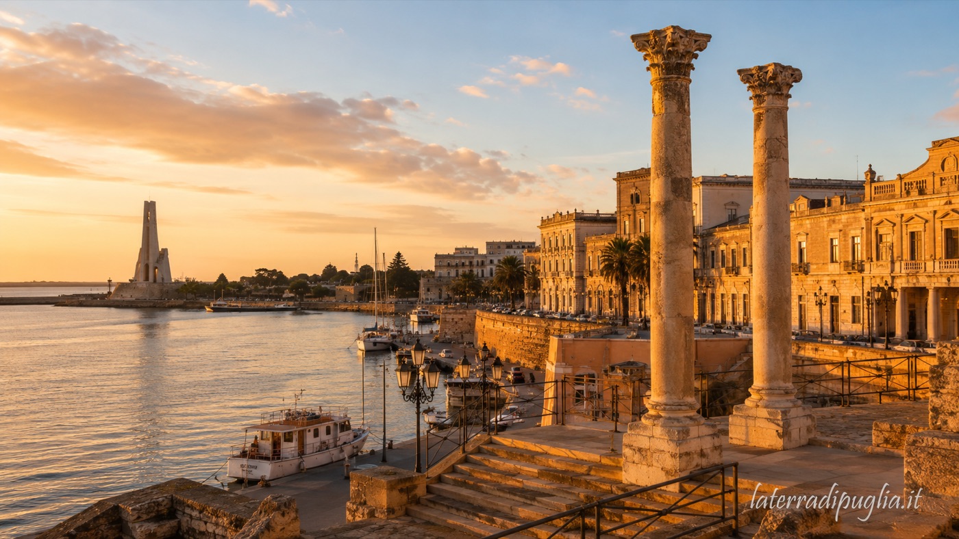 Die römischen Säulen an der Uferpromenade von Brindisi