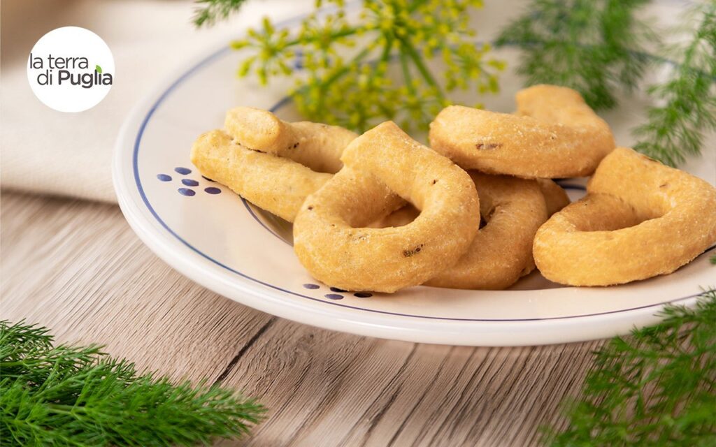 Apulische Taralli mit Fenchel